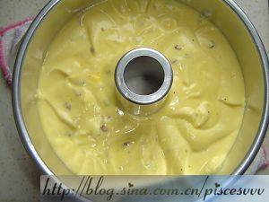 8、玫瑰南瓜戚风,入模子，170摄氏度，40分钟