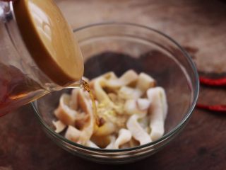 10、空气炸锅鱿鱼圈????【宝宝辅食】,再加入10克料酒