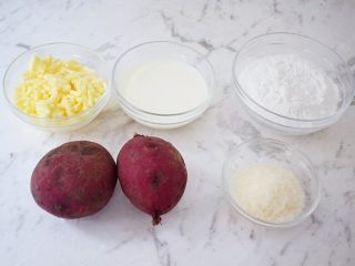 1、紫薯芝士饼,准备好材料