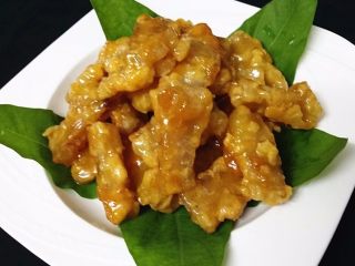 11、琥珀琉璃肉,拣至盘中