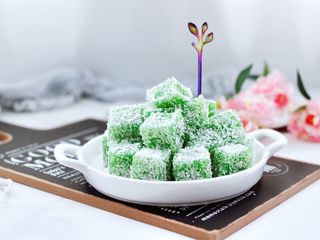 15、椰蓉黄瓜冻,成品