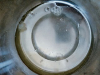 2、可爱的圣诞杯子蛋糕,蛋清里不可混入一丝蛋黄