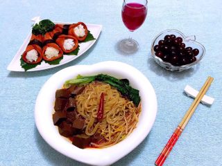 13、鸭血粉丝汤,一个人的晚餐也要吃到完美至极