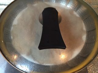 12、⚜彩虹肉丸子????,彩虹肉丸子大火蒸10-15分钟