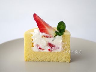 16、堡尔美克奶油水果杯(小嶋老师海绵蛋糕),成品切面
