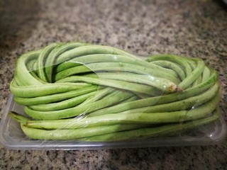 4、煎饼,新鲜豇豆