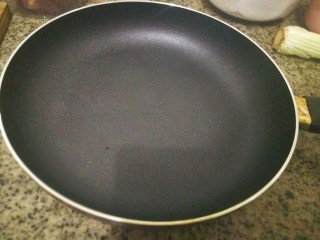 8、煎饼,采用平底不黏锅