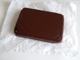 9、情人节生巧,我放在冰箱冷藏了四个小时，脱模