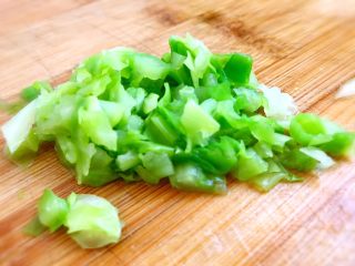 12、辅食～土豆泥新吃法，比KFC好吃100倍！,包菜切碎