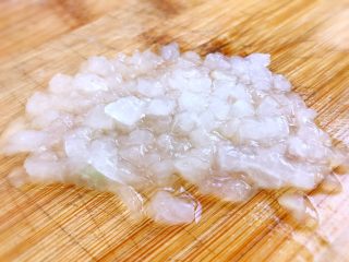 14、辅食～土豆泥新吃法，比KFC好吃100倍！,煮熟的冬瓜切丁