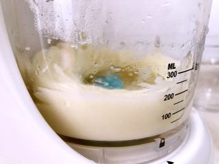 15、辅食～土豆泥新吃法，比KFC好吃100倍！,蒸好的土豆搅拌成泥状