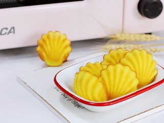 15、百香果汁玛德琳,喜欢吃玛德琳的朋友可以试试哟!