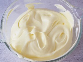 12、斑马纹戚风蛋糕,翻拌或上下拌匀