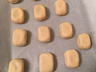 14、凤梨酥,烤箱170度