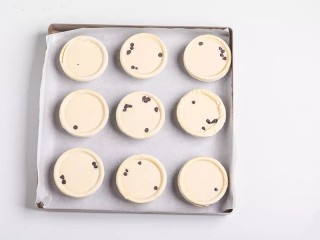 11、脏脏蛋挞,倒至8分满