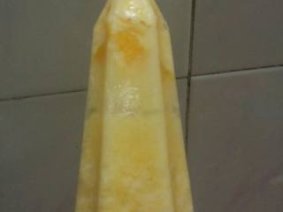 8、香橙牛奶冰棒,即可取出食用