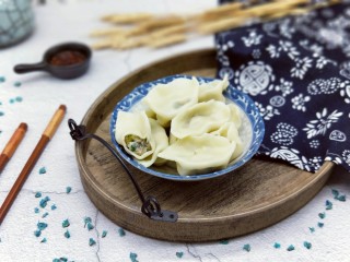 20、芹菜猪肉水饺,装盘，美美的开吃喽～