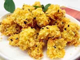 6、宝宝辅食：宝宝版健康鸡米花-24M+ ,完成，爸爸妈妈千万不要跟着抢，如果感觉控制不住的，就多买一只鸡腿吧，哈哈，外酥里嫩，非油炸健康版