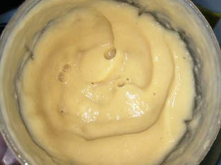 10、豌豆糕,打好的样子够细腻。