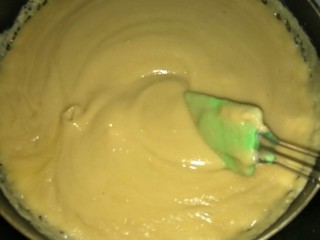 12、豌豆糕,中间不能停会糊底。