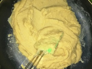 13、豌豆糕,炒出沙就可以啦!