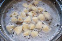 6、苹果燕麦粥,大火煮开，再小火熬煮30分钟