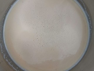 9、千层福袋蛋糕,步骤10与步骤9混匀