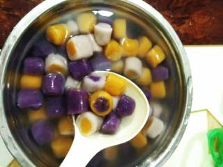 6、甜心芋圆,放在冰水里的芋圆美美哒