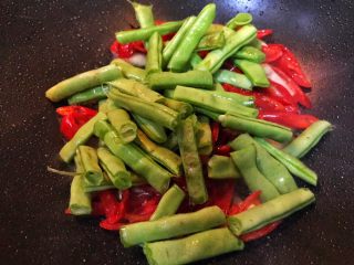 12、超满足便当（13）,加入四季豆