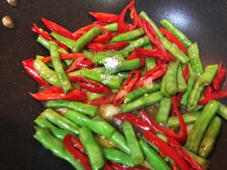 14、超满足便当（13）,四季豆差不多七八成熟 加少许盐