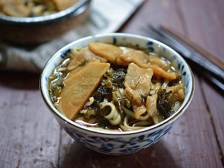 12、片儿川,盛入碗中享用