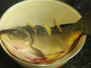 10、紫苏蒸桂鱼,腌制半个小时