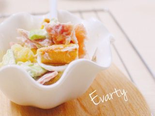 11、卡小姐的甜点-牛油果培根沙拉,味道非常好哦