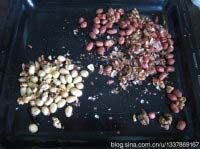 17、苏式松仁枣泥&椒盐麻仁月饼,花生、核桃仁烤熟,去皮