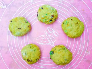 12、全麦咖啡杏仁软欧（无糖无油）,分成随意份数