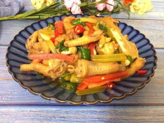 27、柠檬泡椒凤爪,第二天就能吃了