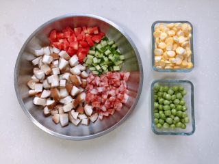 7、新年宴客菜-满堂彩,准备好所有食材