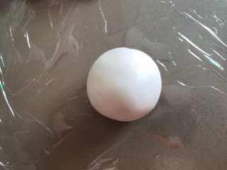 7、番薯汤圆糖水,包好，搓圆，备用。