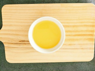 9、水蒸蛋,过滤好的鸡蛋液