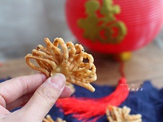 23、年味～花式炸麻叶,我还是喜欢扇形的，哈哈～漂亮极了！