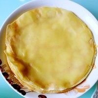 8、芒果千层蛋糕,做好的面皮。