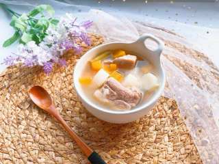10、【宝宝辅食】胡萝卜山药排骨汤,胡萝卜山药排骨汤 get✔