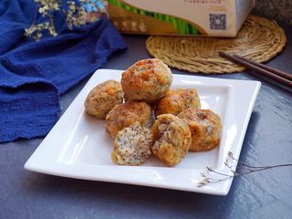 28、酥炸鱼球,外酥里嫩