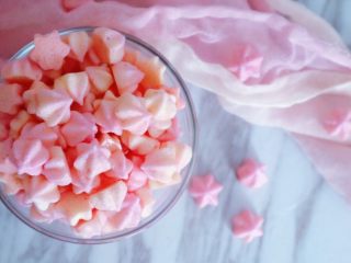 21、宝宝零食之火龙果溶豆,希望大家烤出比我还漂亮的溶豆，加油