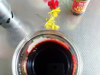 3、咸豆浆,辣椒油是自己做的，也可以去超市买