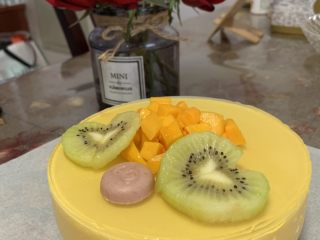 14、芒果慕斯蛋糕,摆拍，留念，开动！