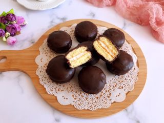 17、迷你巧克力夹心派,成品