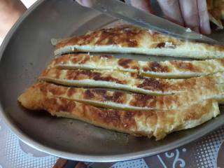 2、紫菜卷寿司,2鸡蛋煎好切成条