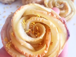 10、玫瑰苹果塔～,考完的苹果玫瑰塔，撒上桂花，美么？