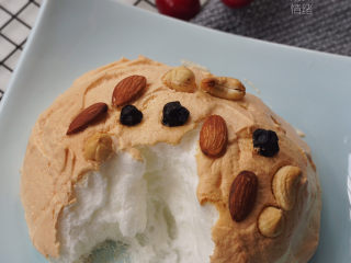 12、巨简单、超治愈的云朵蛋糕,犹如云朵般。